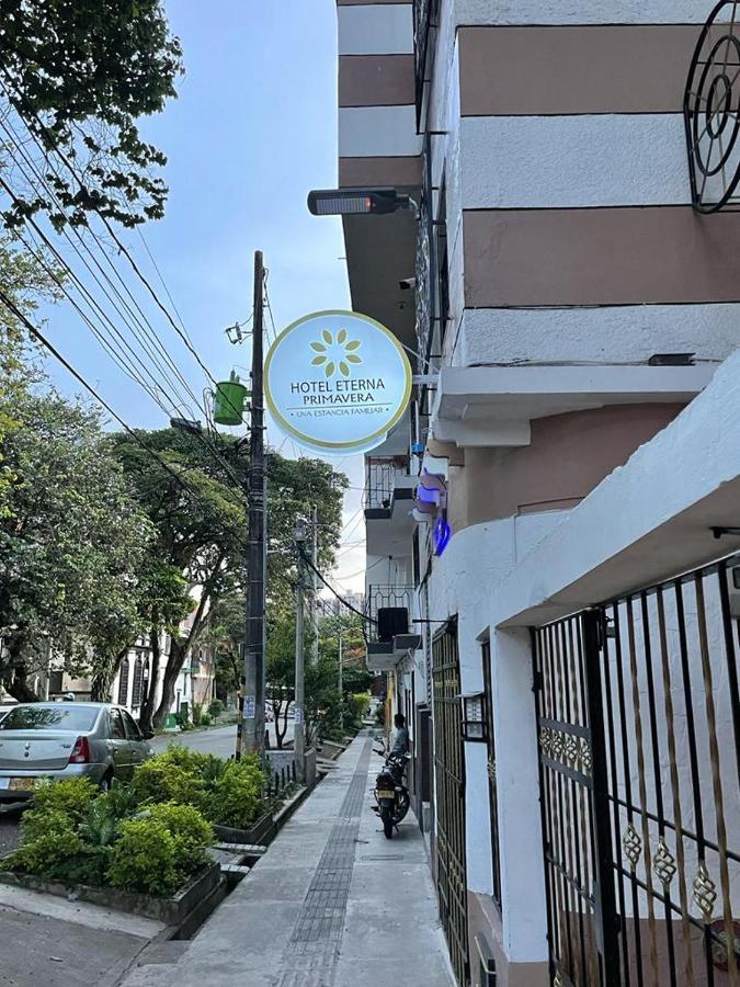 Hotel Eterna Primavera เมเดยิน ภายนอก รูปภาพ