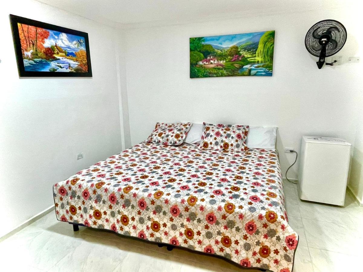 Hotel Eterna Primavera เมเดยิน ภายนอก รูปภาพ