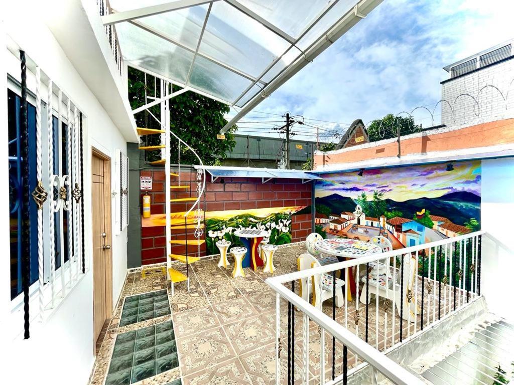 Hotel Eterna Primavera เมเดยิน ภายนอก รูปภาพ