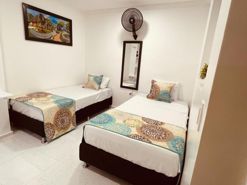 Hotel Eterna Primavera เมเดยิน ภายนอก รูปภาพ