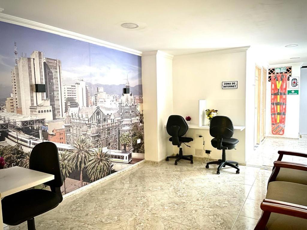 Hotel Eterna Primavera เมเดยิน ภายนอก รูปภาพ