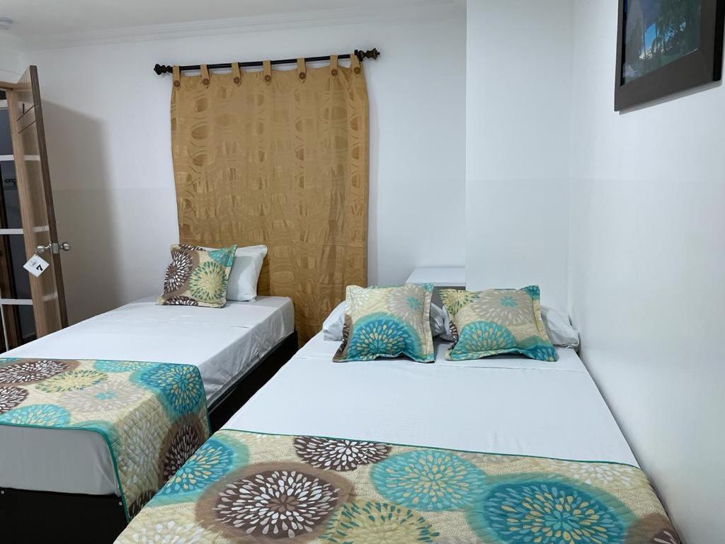 Hotel Eterna Primavera เมเดยิน ภายนอก รูปภาพ