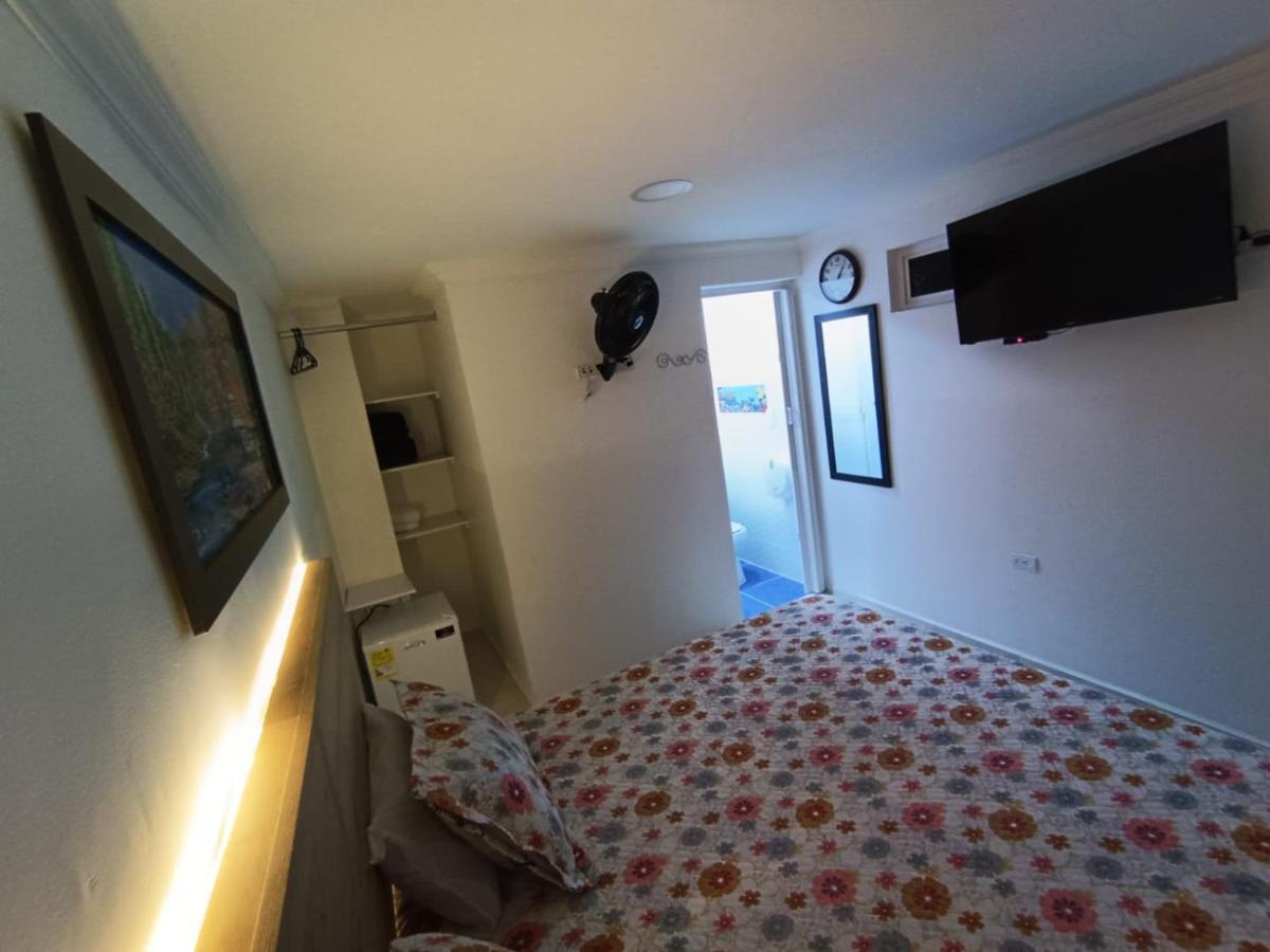 Hotel Eterna Primavera เมเดยิน ภายนอก รูปภาพ